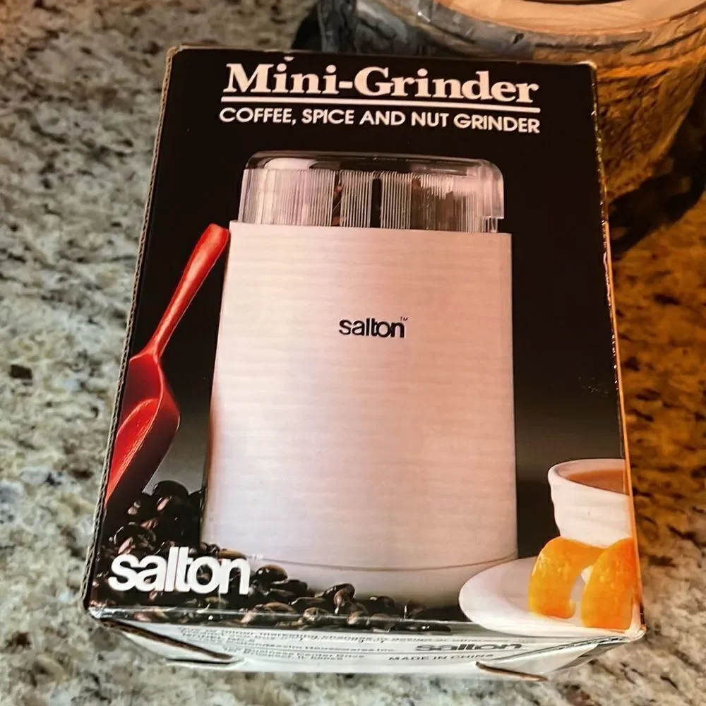 NWT Mini Coffee, Nut and Spice Grinder
